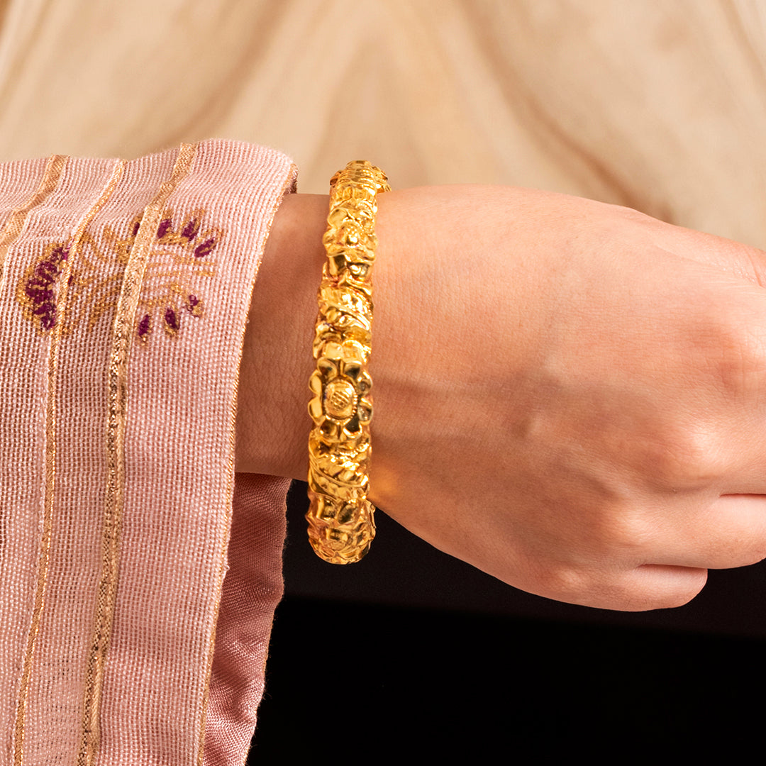 Bonica Silver bangle