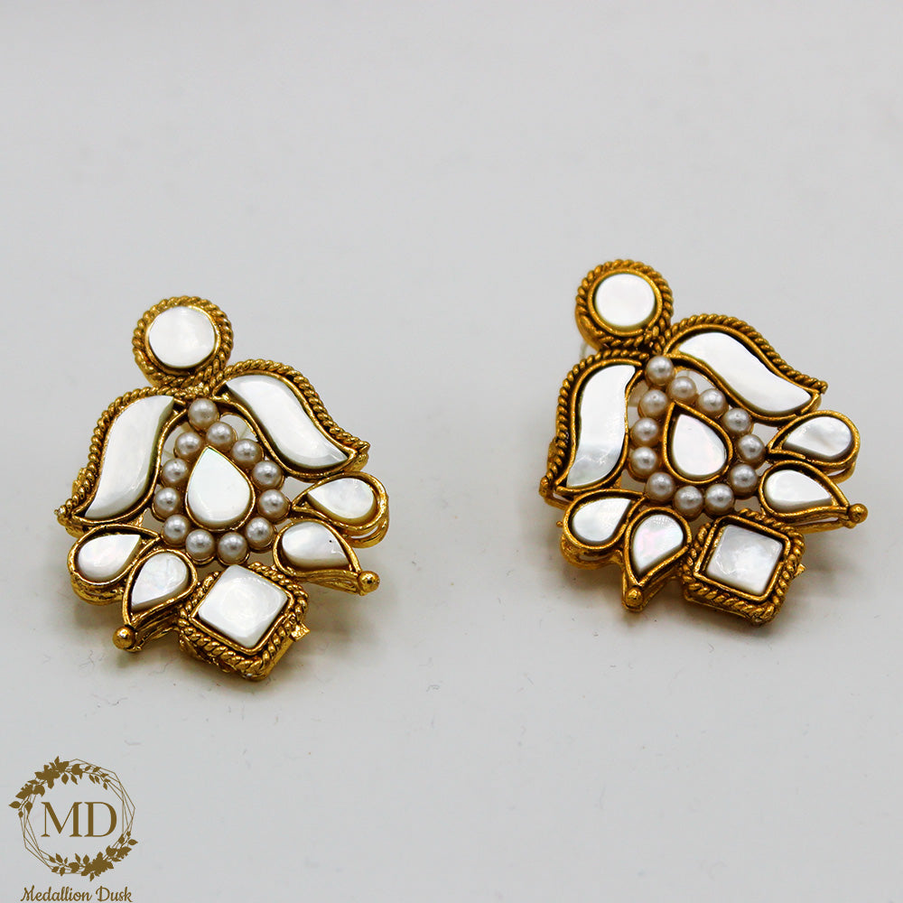 Lotus Blanc Earrings