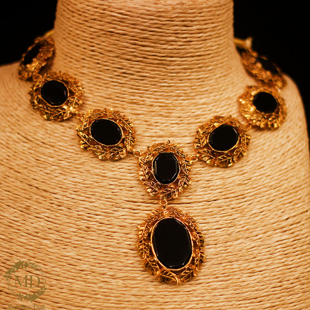 Noir Choker Set